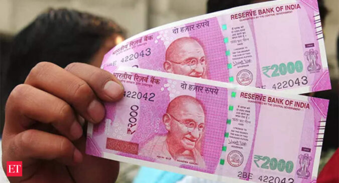 Rs 2,000 notes to be withdrawn from circulation, to continue as legal tender till September 30