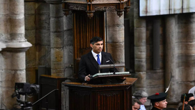 UK PM Rishi Sunak reads from biblical book at multi-faith coronation