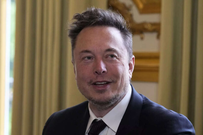 Elon Musk must still have his tweets approved by Tesla lawyer, federal appeals court rules