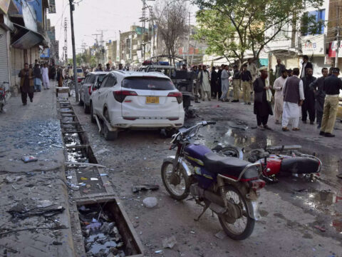 Suicide car bomber hits checkpoint in northwest Pakistan, killing 4 in second attack in as many days