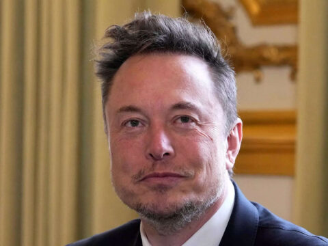 Musk: Musk's brain implant firm cleared for human trials