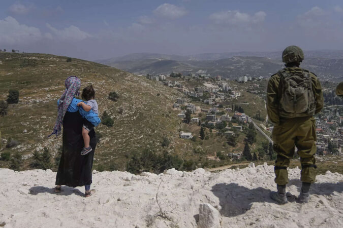 Israelis revive flashpoint West Bank settlement