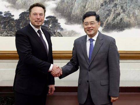 China's commerce minister meets Tesla's Elon Musk, promises support to foreign companies