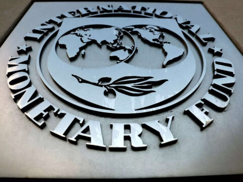 IMF to discuss Pakistan's budget plans as funding lifeline nears