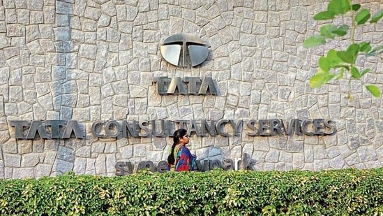 Companies like TCS preferably hire employees through referral programmes and staffing firms.(Bloomberg)