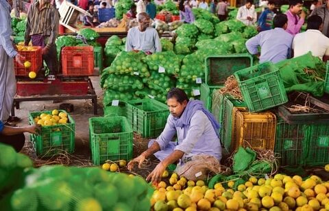 It is to be noted here that retail inflation had also dropped sharply to 4.59 per cent in December, mainly due to declining food prices.(MINT_PRINT)