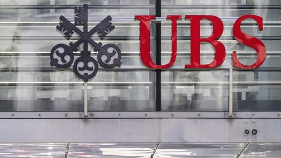 The logos of the Swiss banks Credit Suisse and UBS are pictured in Zurich, Switzerland, June 12.(AP)