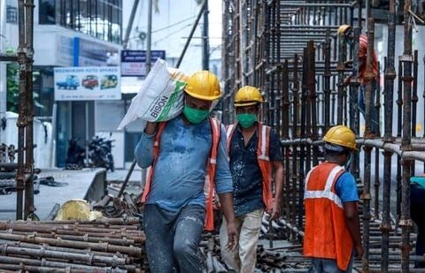 The PMI showed new orders expanded at the quickest pace since January 2021, while foreign demand grew at its fastest rate in six months.(AFP)