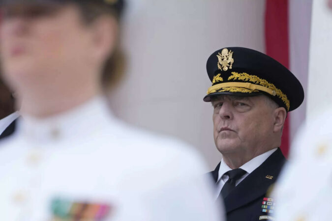 Macron to award top US general France's highest honours