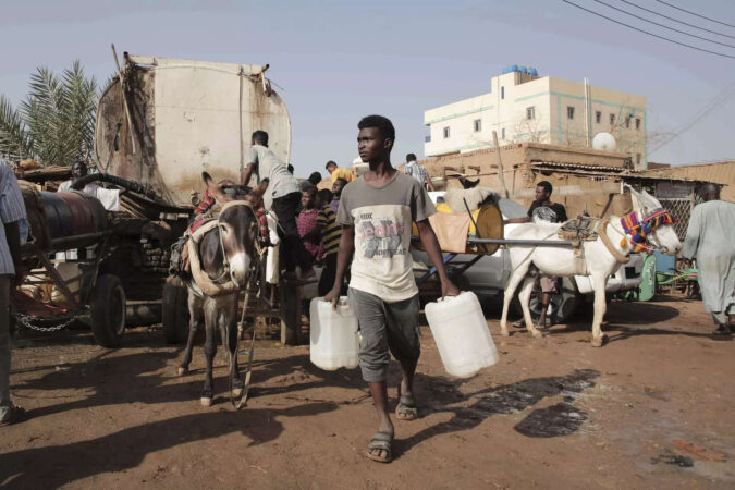 Sudan: War hits sowing season in Sudan breadbasket, fuelling famine fears