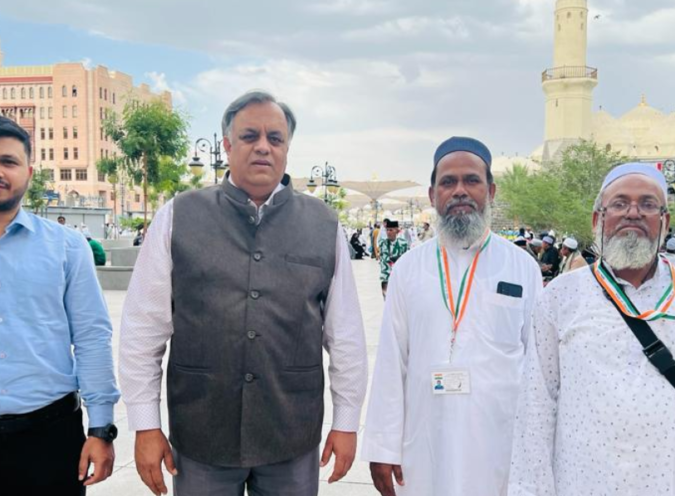 Envoy visits Mecca, inspects arrangements set up for Indian Hajj pilgrims