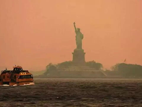 Canada wildfire pushes NYC air quality to among worst in world