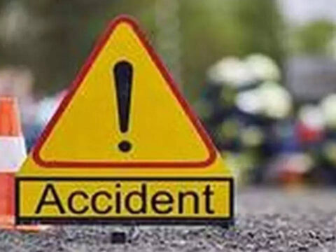 Pakistan: 8 killed, 17 injured in road accident in northwest Pakistan