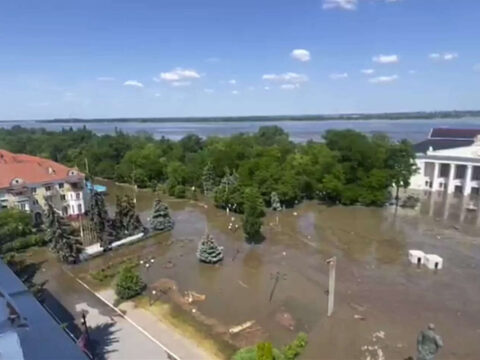 Eight dead from Ukraine dam flooding: Russia