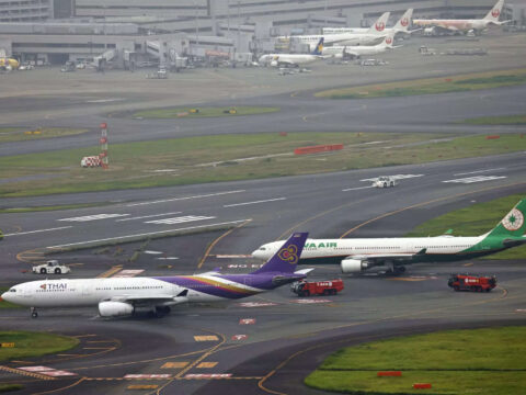 Tokyo: Runway reopens at Tokyo's Haneda airport after 2 planes bump into each other