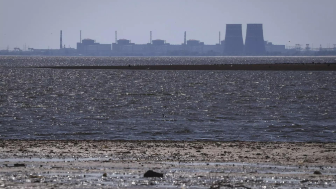 Ukraine: Last reactor shut down at Ukraine's largest nuclear plant as fighting, flooding continues