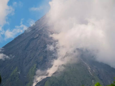 Mayon: Philippines' Mayon Volcano spews lava in gentle eruption, thousands warned to be ready to flee