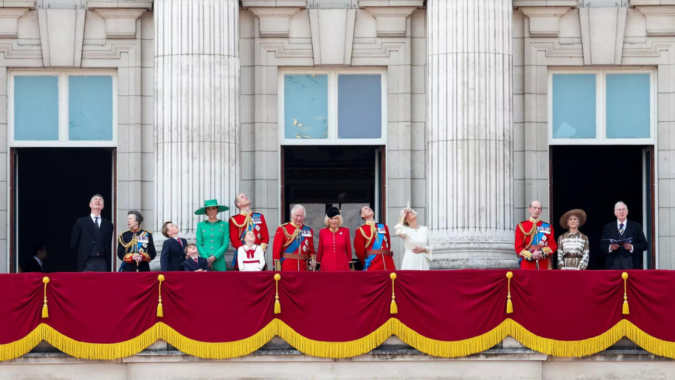 Charles: UK royal family unite for King Charles III's birthday parade