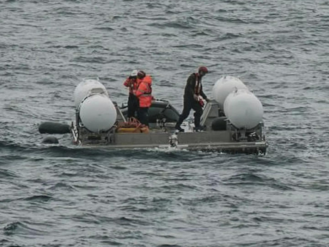 Titanic Tourist Submersible: In race against clock, expanding fleet of ships searches for submersible lost near Titanic wreck