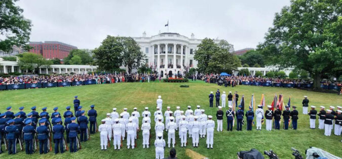 Who’s visiting the White House? The logs include 300,000 names and are still incomplete