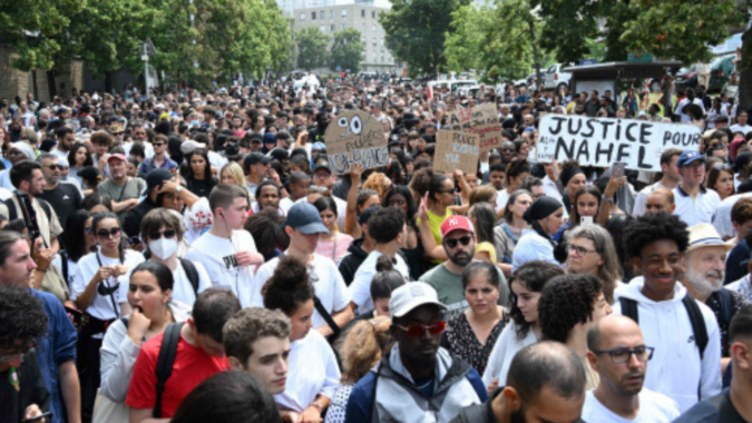 France will deploy 40,000 police officers to quell violence that followed deadly police shooting