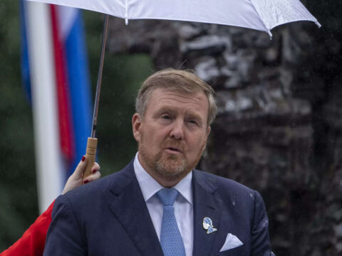 Dutch king apologizes for his country's role in slavery on 150th anniversary of abolition