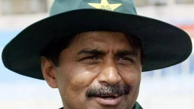 Pakistan: 'I helped Imran Khan to become PM but regretted it,' says Pak's former cricket captain Miandad