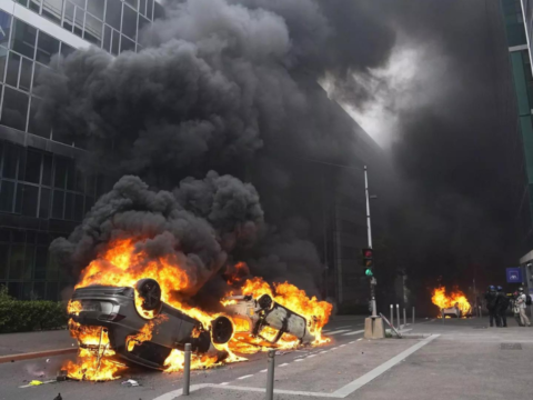 France: Hundreds more arrested in fifth night of French rioting