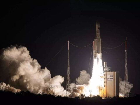 Ariane 5 rocket blasts off amid Europe rocket crisis