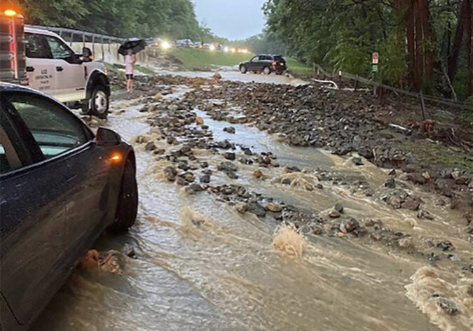 New York: 'Life threatening' flooding overwhelms New York roadways, killing 1 person