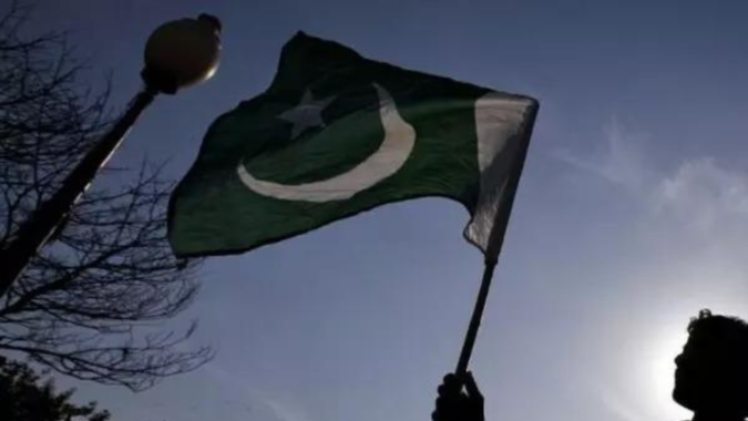 Pakistan: Militants attack Pakistan military base, killing four soldiers - army