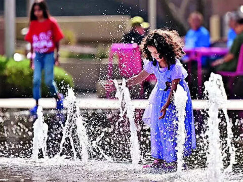 Heatwaves, wildfires hit globe; Asia, Europe, US sizzle at 40°C+