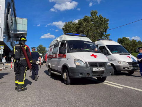 Four killed, 10 injured at Moscow mall after hot water pipe bursts