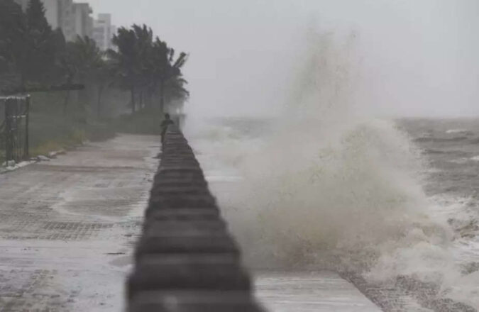 Typhoon Doksuri: China, Taiwan brace for impact as super typhoon Doksuri nears