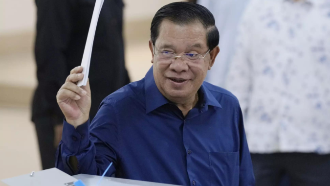 Hun Sen: Cambodian Prime Minister Hun Sen says he will step down in 3 weeks and his son will succeed him