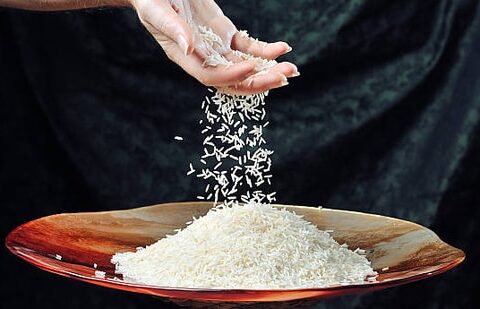 Government of India's decision to ban export of non-basmati rice has triggered a hoarding race among Indian-Americans.(Getty Images)