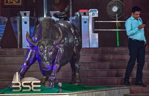 Sensex, Nifty live updates.(PTI)