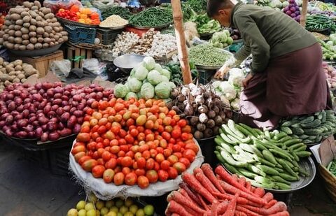 Retail inflation in July rises to 7.44 per cent from 4.87 per cent in June: Govt data.(Reuters/File)