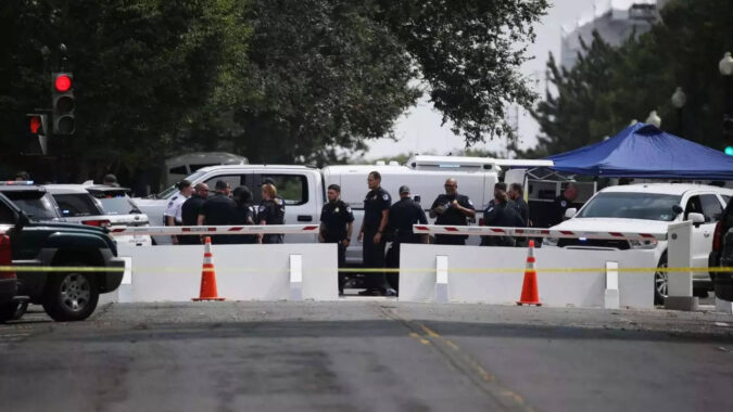 US Capitol police searches Senate buildings, issues Shelter-In-Place order after unconfirmed reports of active shooter