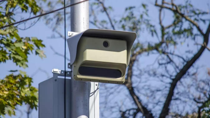 California roads could soon have cameras issuing speeding tickets