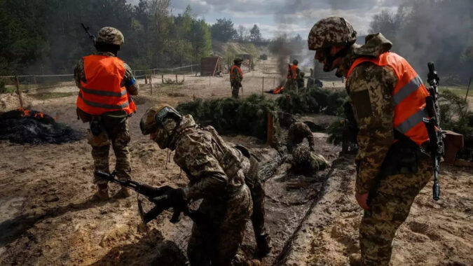 Russia: Ukraine to plough $35 million into fortifying border with Russia, Belarus