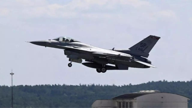 Defence Ministry: Indonesia, Boeing sign deal for sale of F-15 fighter jets