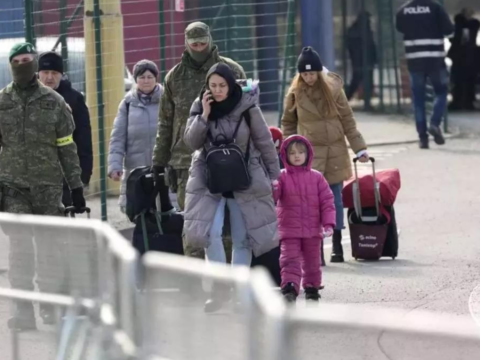 War: New Zealand offers residency to Ukranians fleeing war