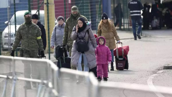 War: New Zealand offers residency to Ukranians fleeing war