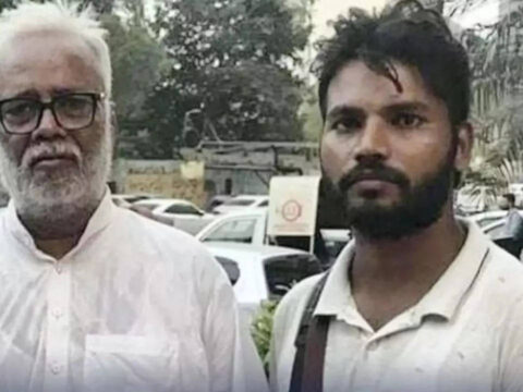 Indian father-son duo reach Karachi via Afghanistan; alleged persecution back home