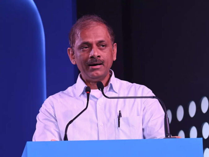 industry: ET Startup Awards 2023 | Solutions follow jobs as startups build for new India: IDFC First Bank CEO V Vaidyanathan