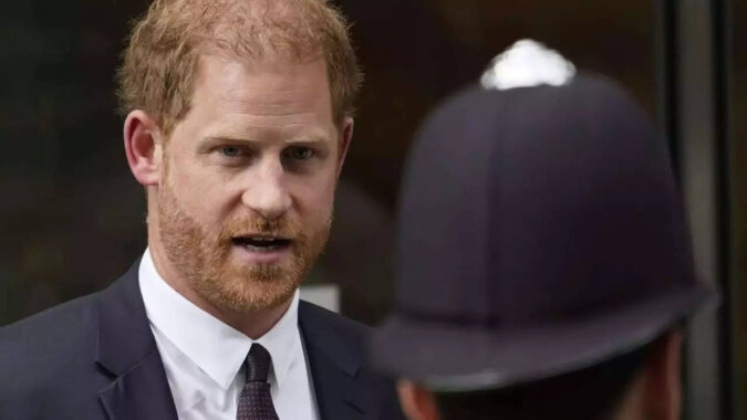 Prince Harry settles case against UK tabloid publisher for phone hacking | World News