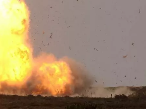 'Bombing' hits Iraq military base, 1 killed