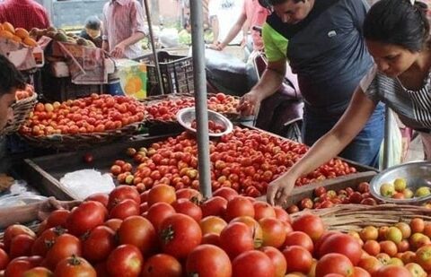 Hot weather and heavy rain have pushed up prices of most groceries, especially tomatoes, potatoes and onions, the Economic Survey noted.