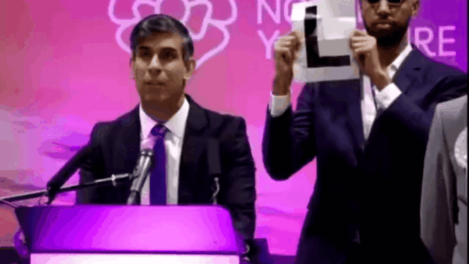 Watch: Youtuber mocks Rishi Sunak with 'L' sign on stage as he concedes defeat